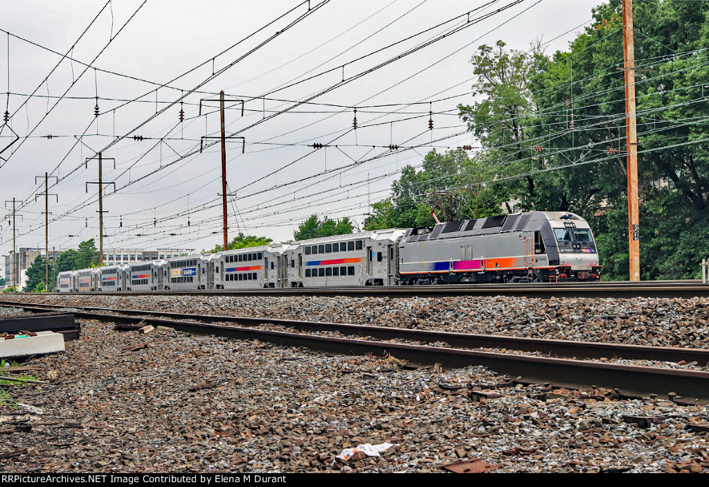 NJT 4541 on train 7829